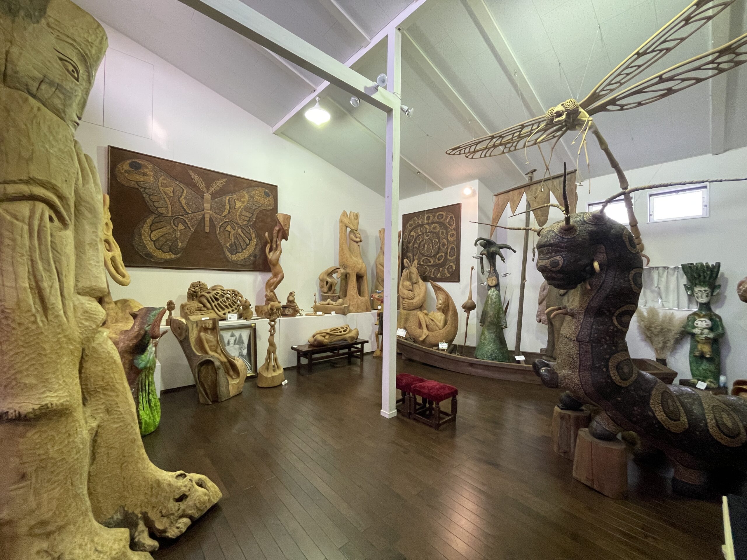 モッキンカン 木 の 森 美術館